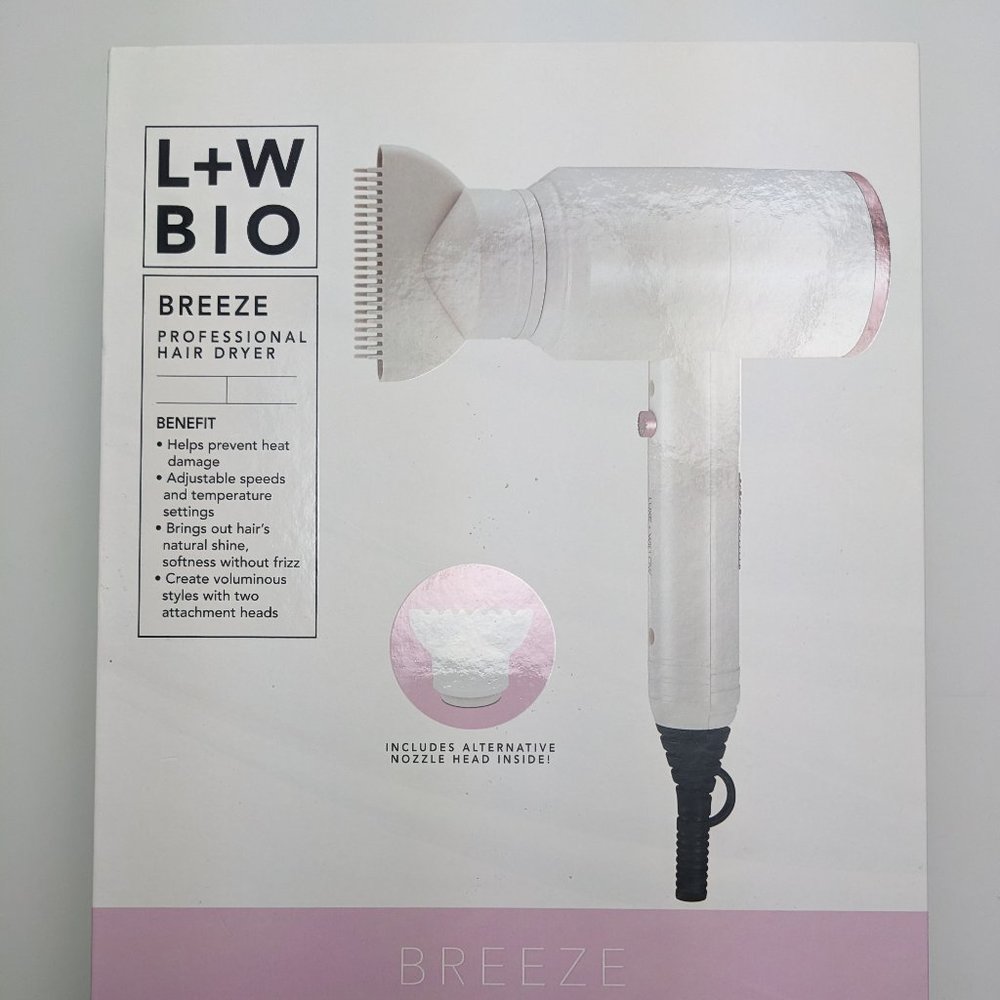 PRE-OWNED L+W PROFESSIONAL HAIR DRYER COMES IN COMPLETE SET & BOX GOOD CONDITION